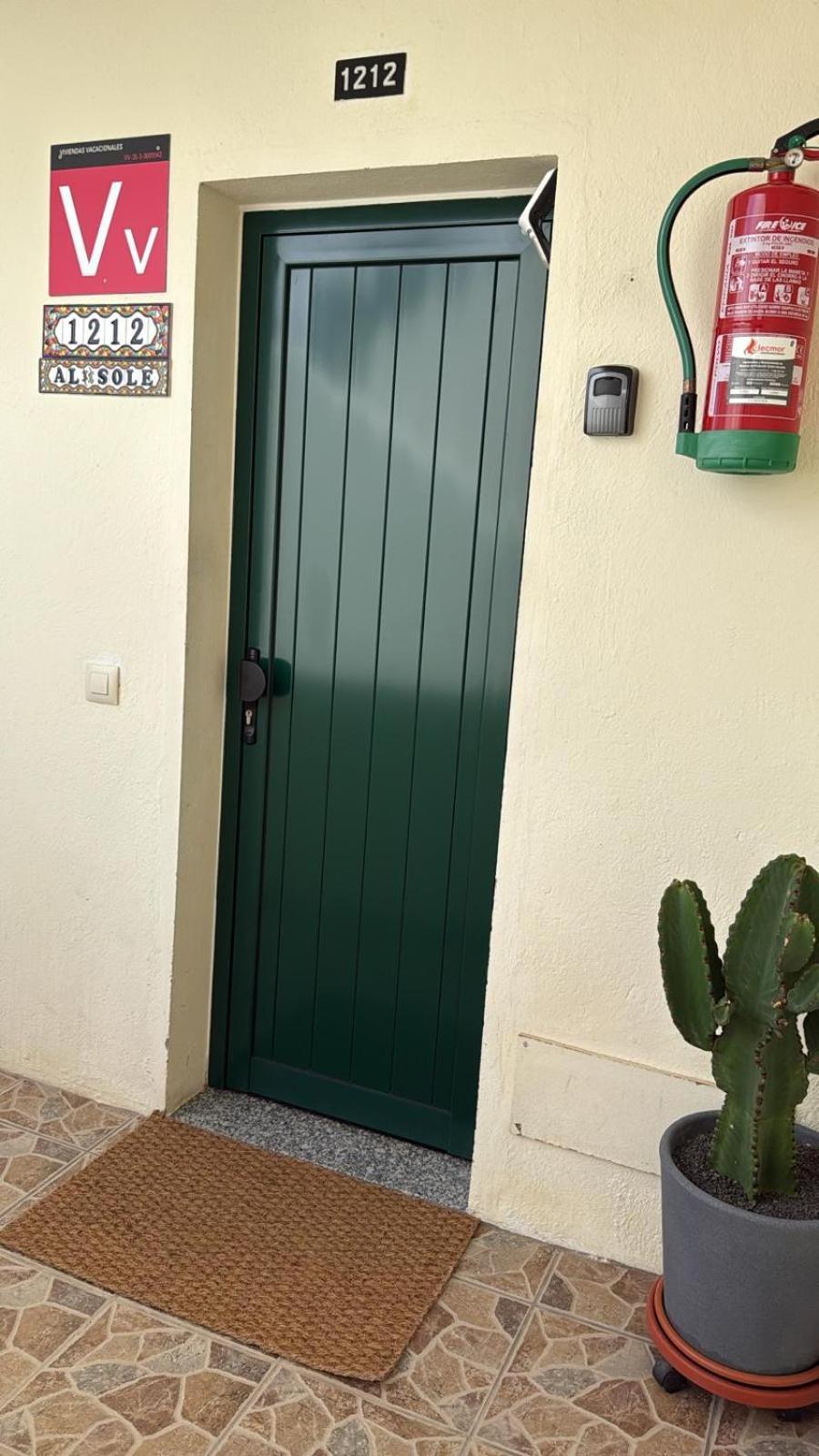 Al Sole Studios Residence Playa Roca Costa Teguise Exterior photo